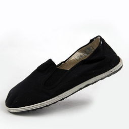 潮流鞋履與服裝批發 迷彩鞋、布鞋、休閑皮鞋及服裝一站式采購指南